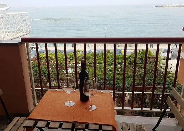 Appartamento Loft Baia Di Giardini Naxos